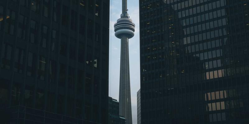 构建数字资源安全堡垒：企业实施零信任网络技术的实战路径